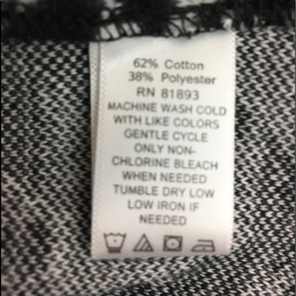 D & Co Open Front Cardigan Aztec Print - Picture 4 of 4